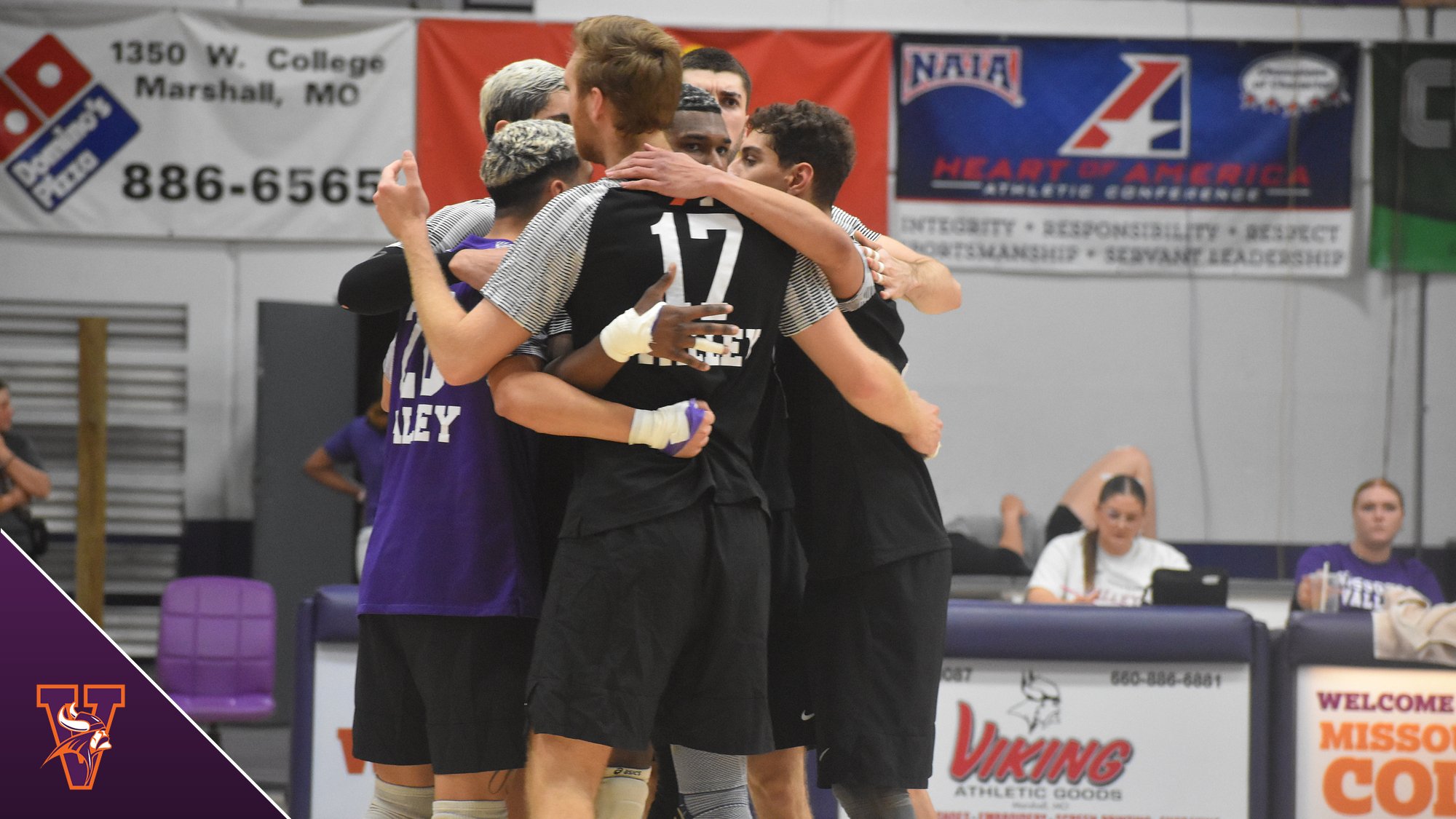 Men's Volleyball Falls to Grand View in Semifinal Match
