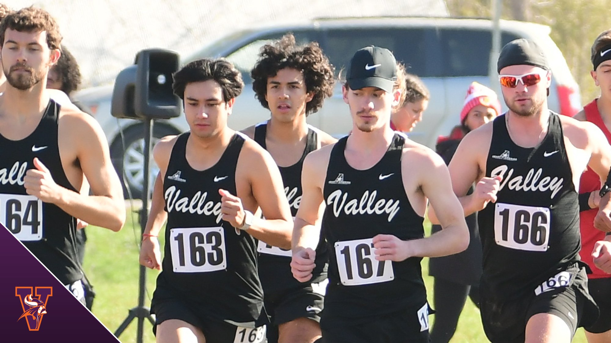 Cross Country Teams Compete at Heart Championships